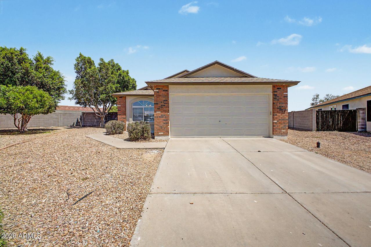 737 N Layton, Mesa, AZ 85207