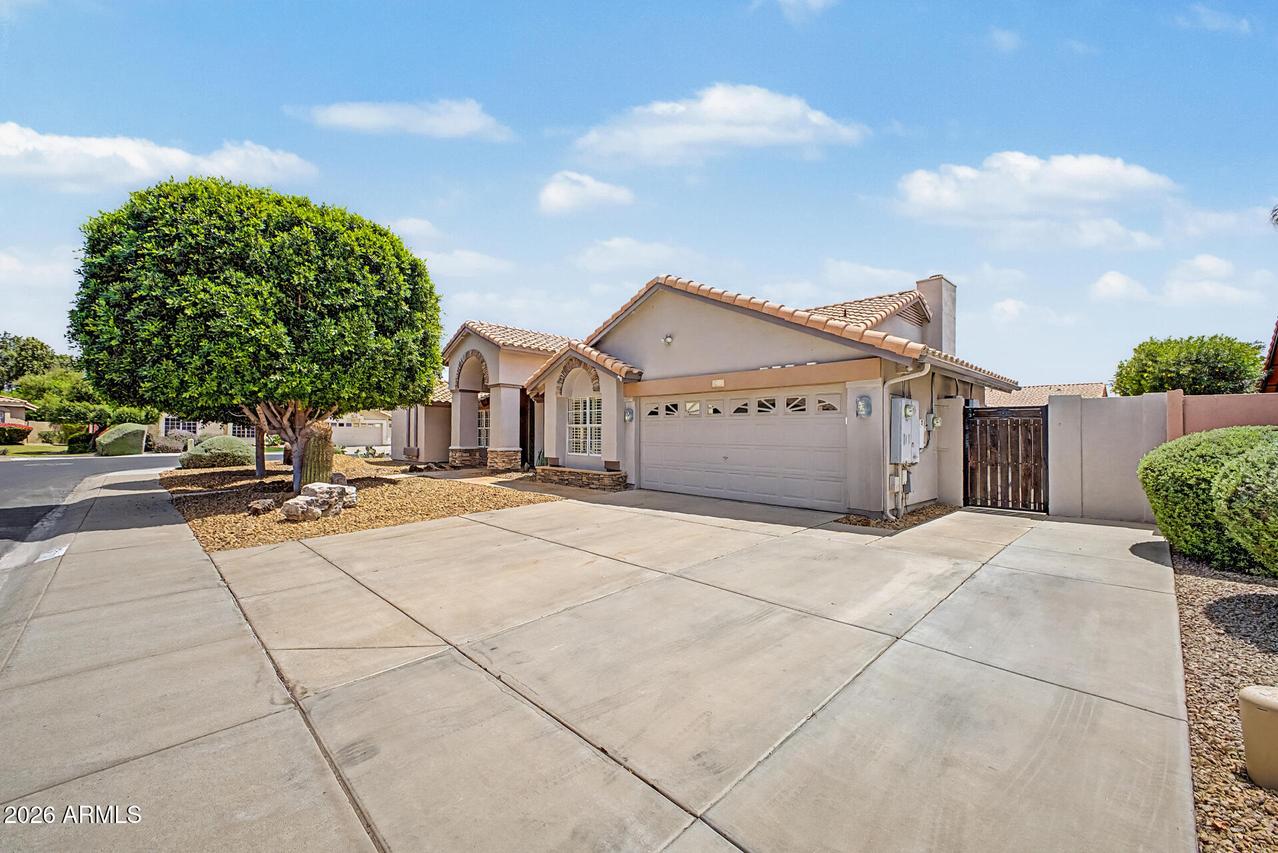 7131 W Voltaire Ave., Peoria, AZ 85381