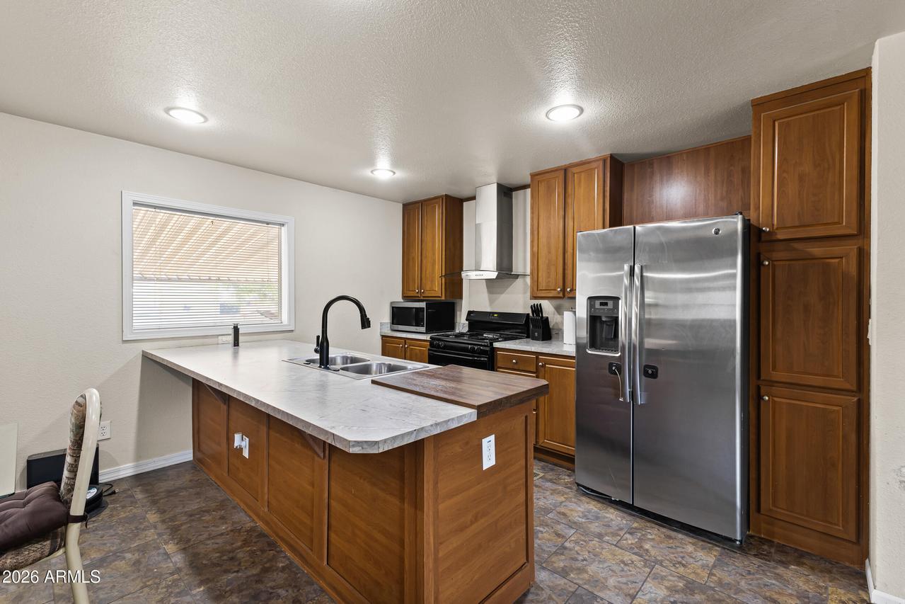244 N 81st St., Mesa, AZ 85207