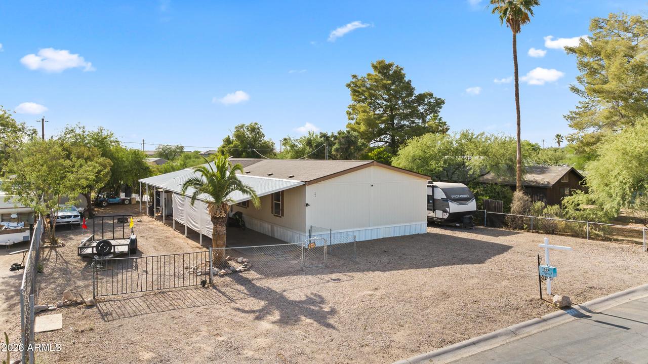 244 N 81st St., Mesa, AZ 85207