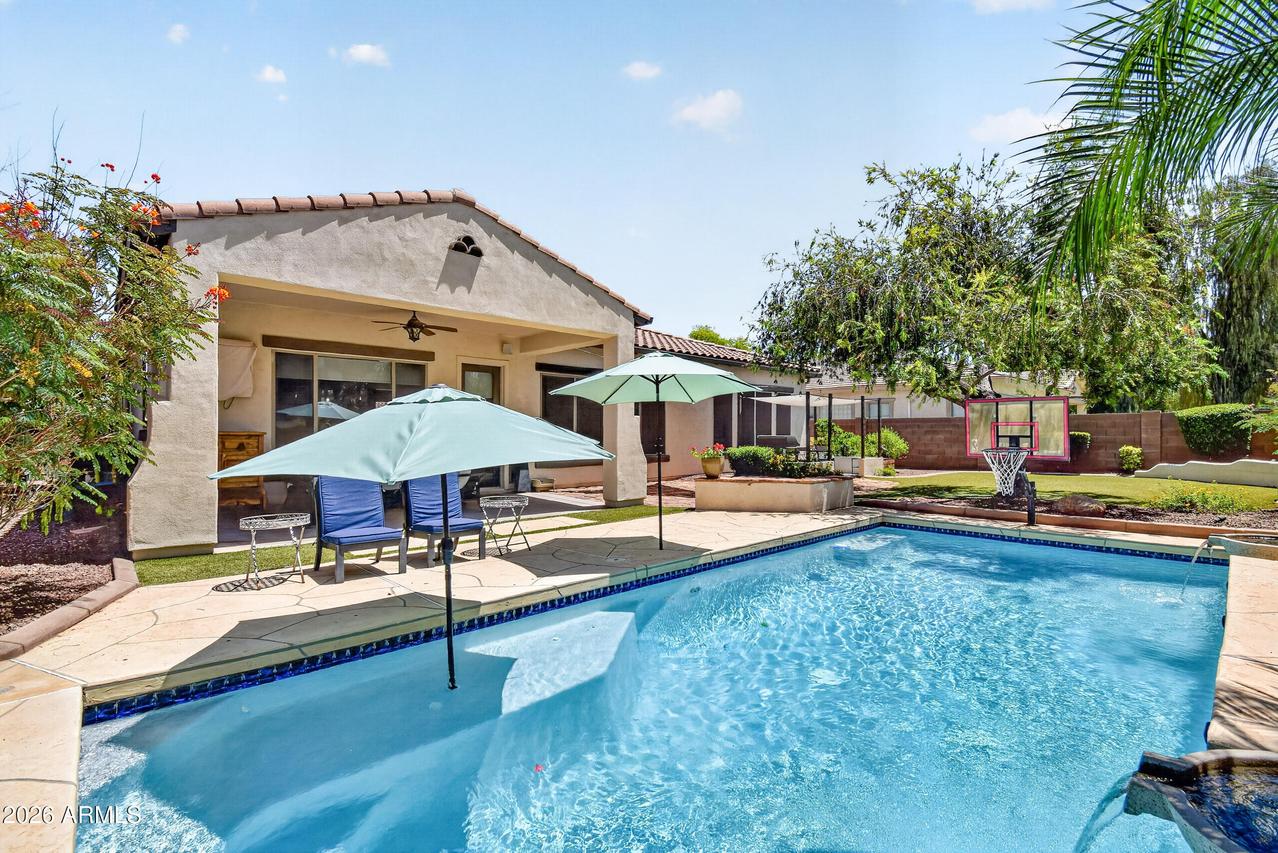 3420 S Holguin Way, Chandler, AZ 85248