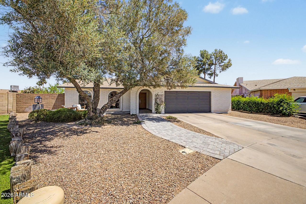 940 W Peralta Ave., Mesa, AZ 85210