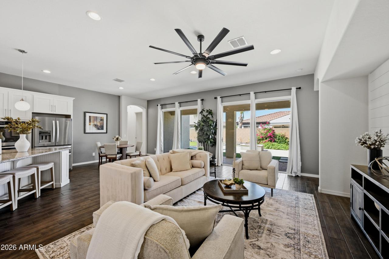 22366 E Sentiero Dr., Queen Creek, AZ 85142