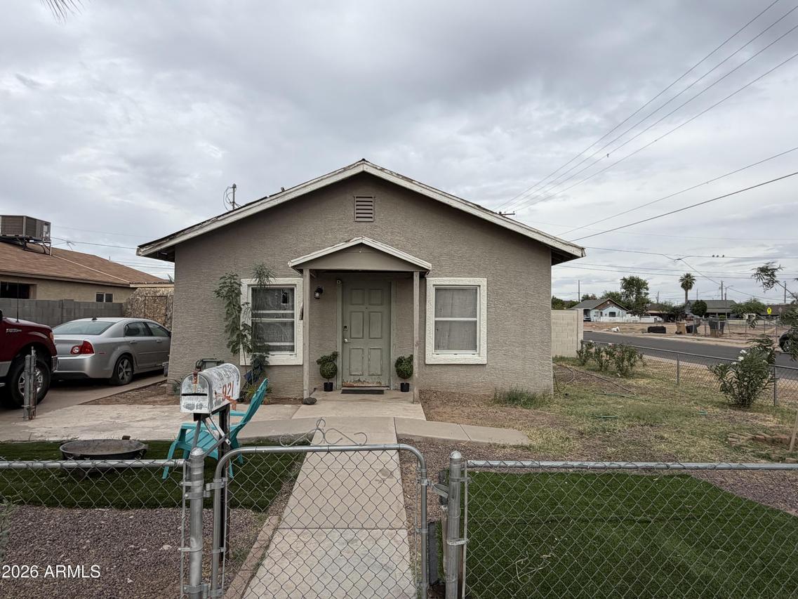 921 S 3rd Ave., Phoenix, AZ 85003
