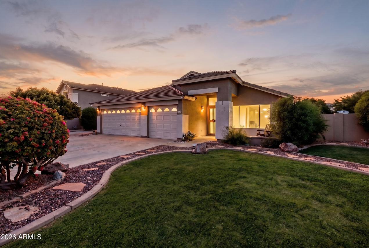 2054 S Marble St., Gilbert, AZ 85295