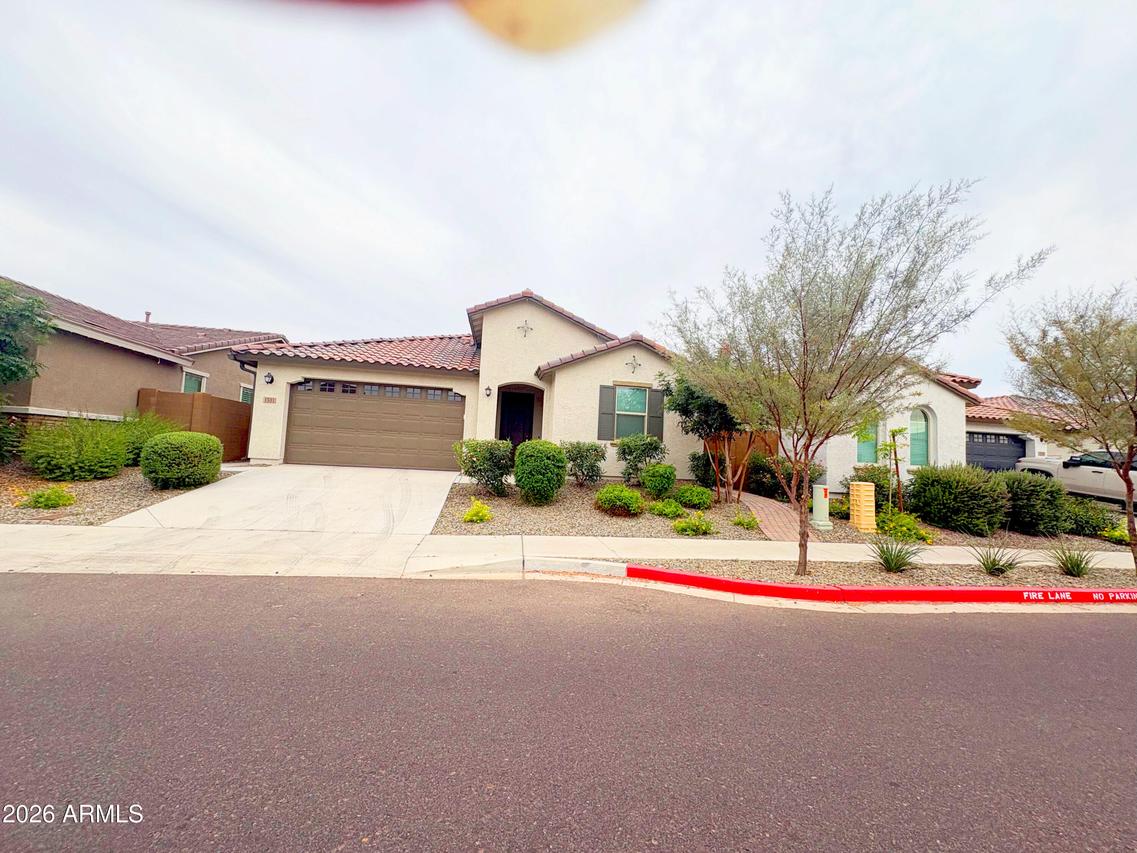 1533 W Carmen St., Phoenix, AZ 85041