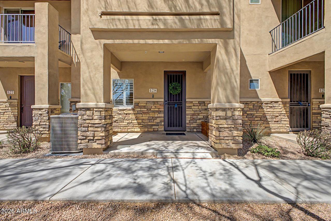 2821 S Skyline Dr. #128, Mesa, AZ 85212