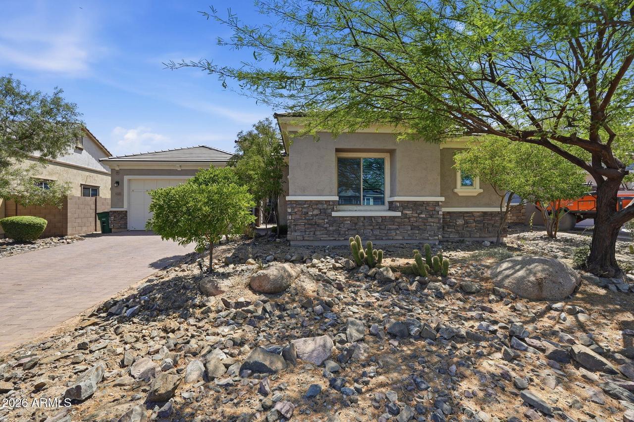 16373 W Beautiful Ln., Goodyear, AZ 85338