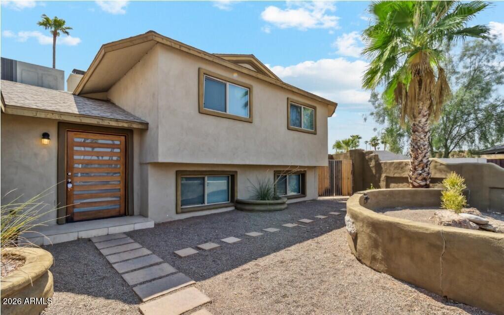 1737 E Manhatton Dr., Tempe, AZ 85282