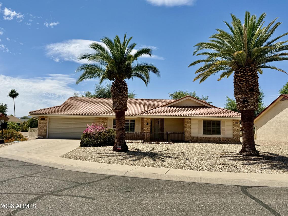 18010 N Banjo Dr., Sun City West, AZ 85375