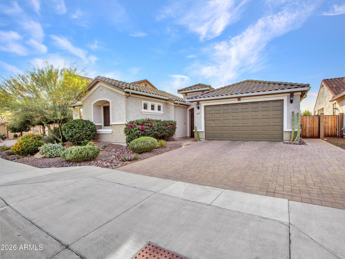 44540 N Sonoran Arroyo Ln., New River, AZ 85087