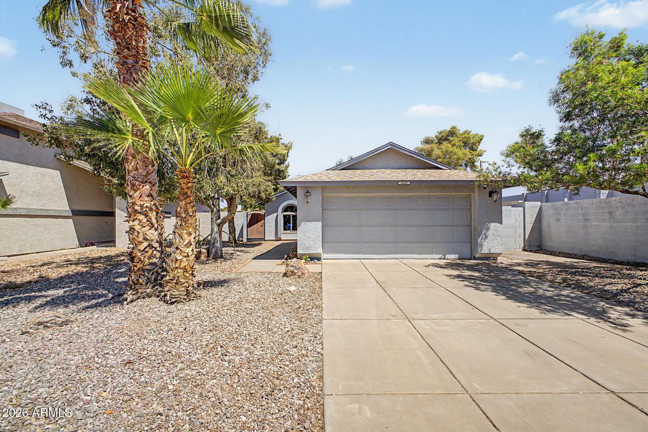 3602 W Behrend Dr., Glendale, AZ 85308