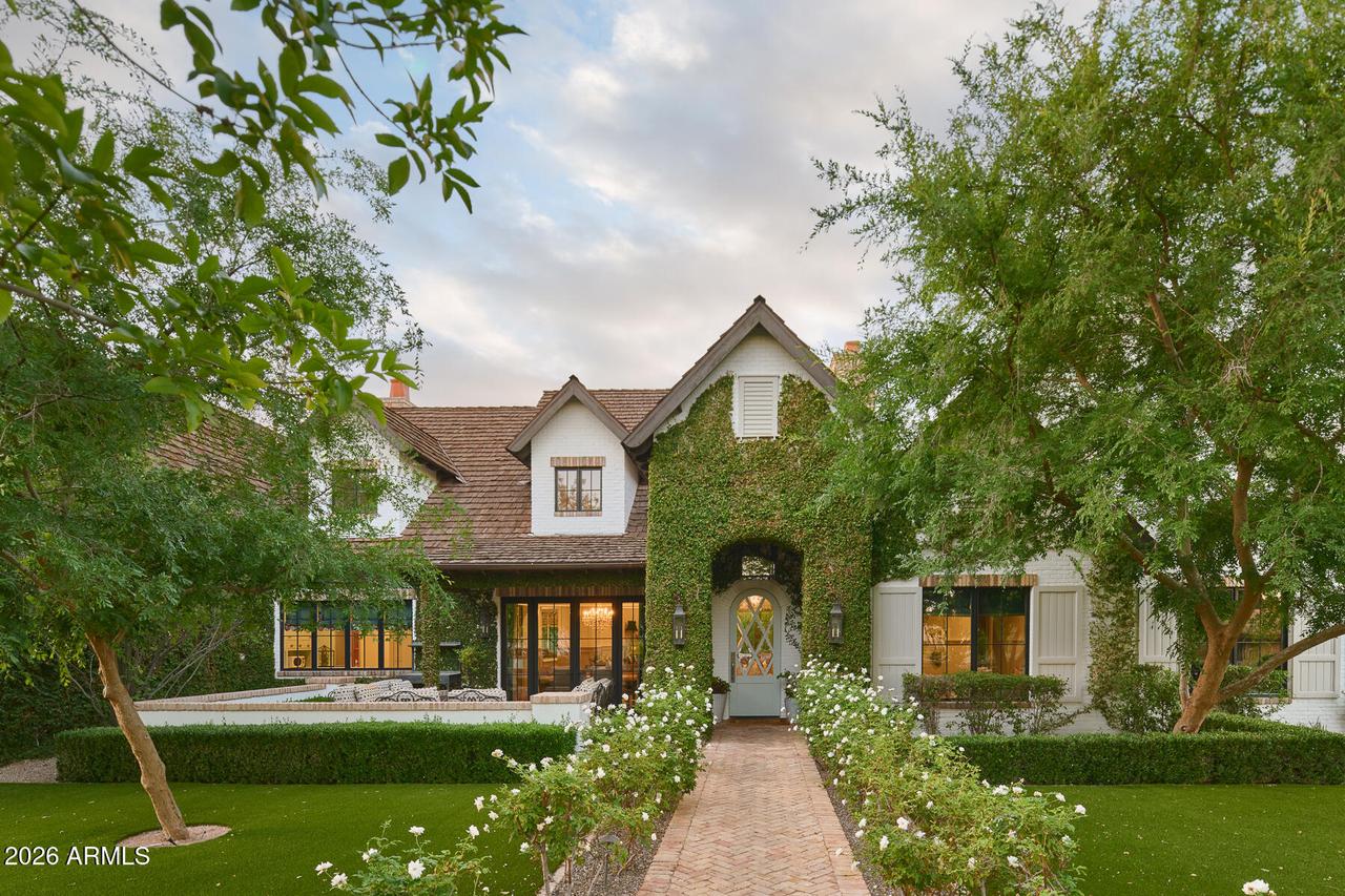 6320 E Calle Del Norte, Scottsdale, AZ 85251
