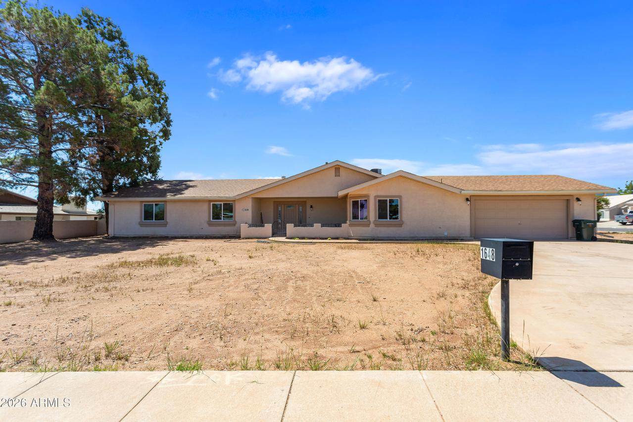 1648 Piccadilly Dr., Sierra Vista, AZ 85635