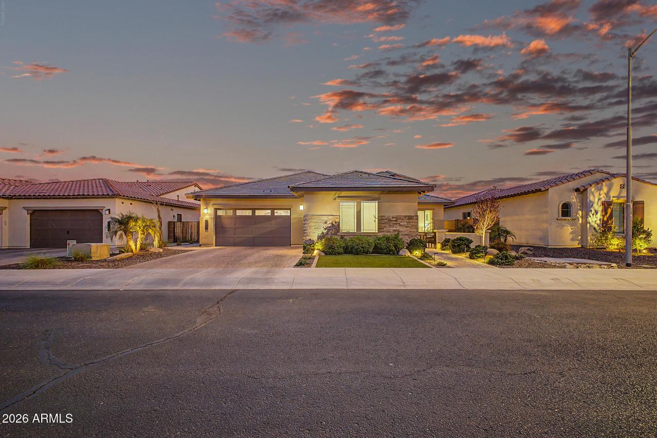 9545 W Park View Ln., Peoria, AZ 85383