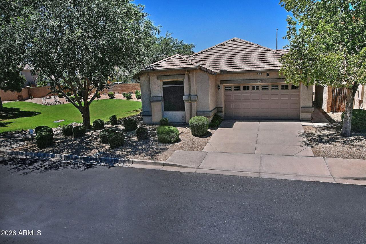 1920 S Hudson Dr., Chandler, AZ 85286
