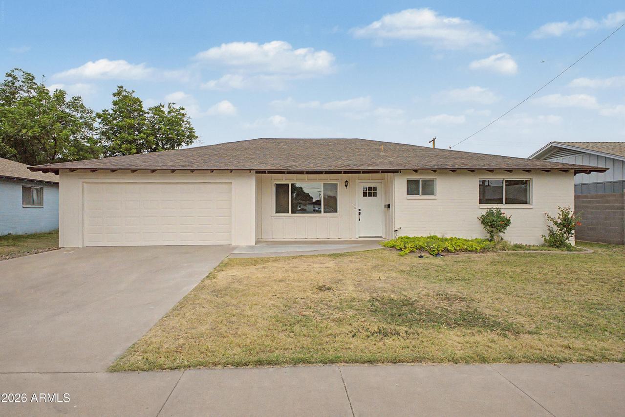 331 N Hunt Dr., Mesa, AZ 85203