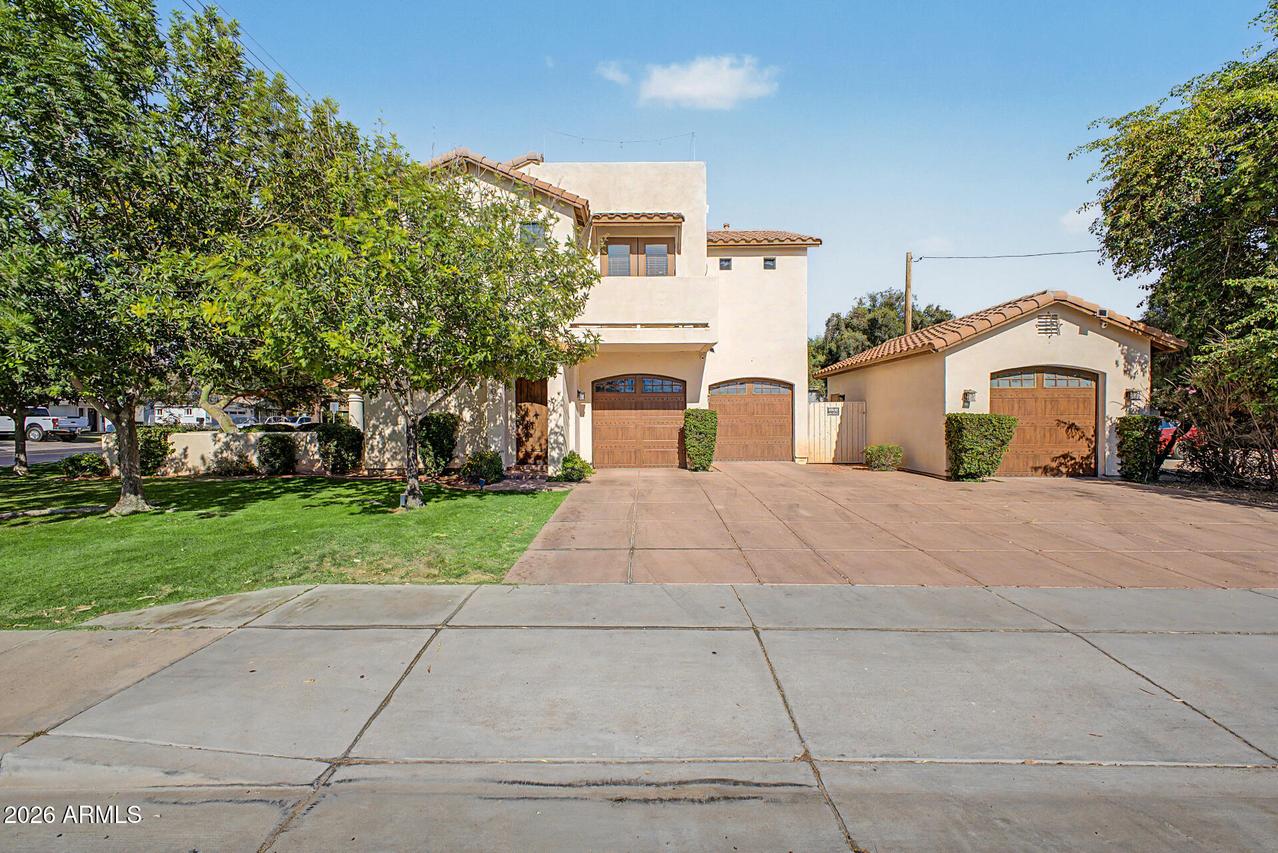 4005 E Osborn Rd., Phoenix, AZ 85018