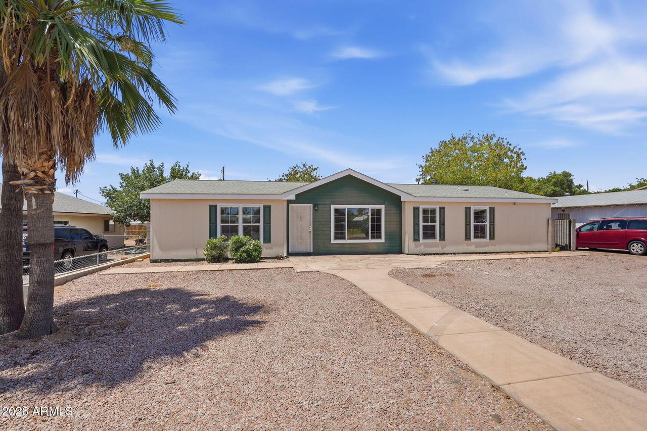 242 S 85th St., Mesa, AZ 85208
