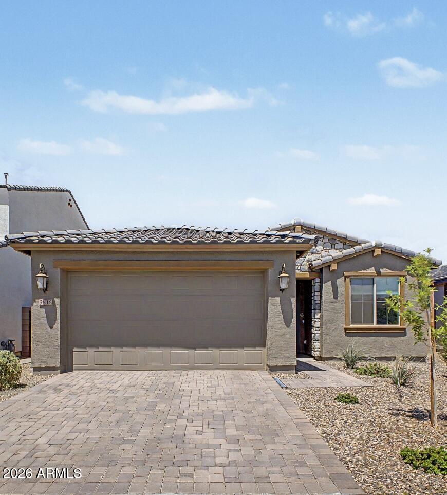 5636 W Chuck Box Rd., Laveen, AZ 85339