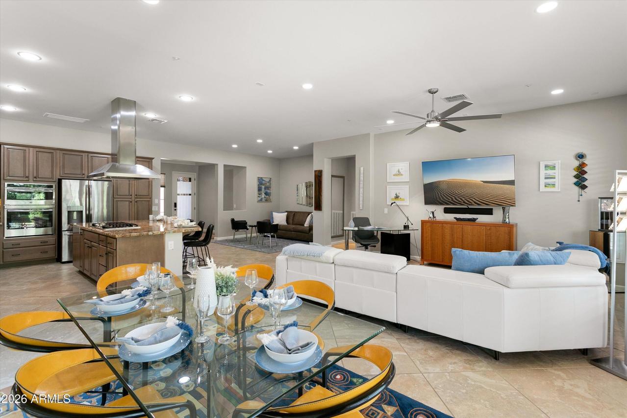 13336 W Andrew Ln., Peoria, AZ 85383