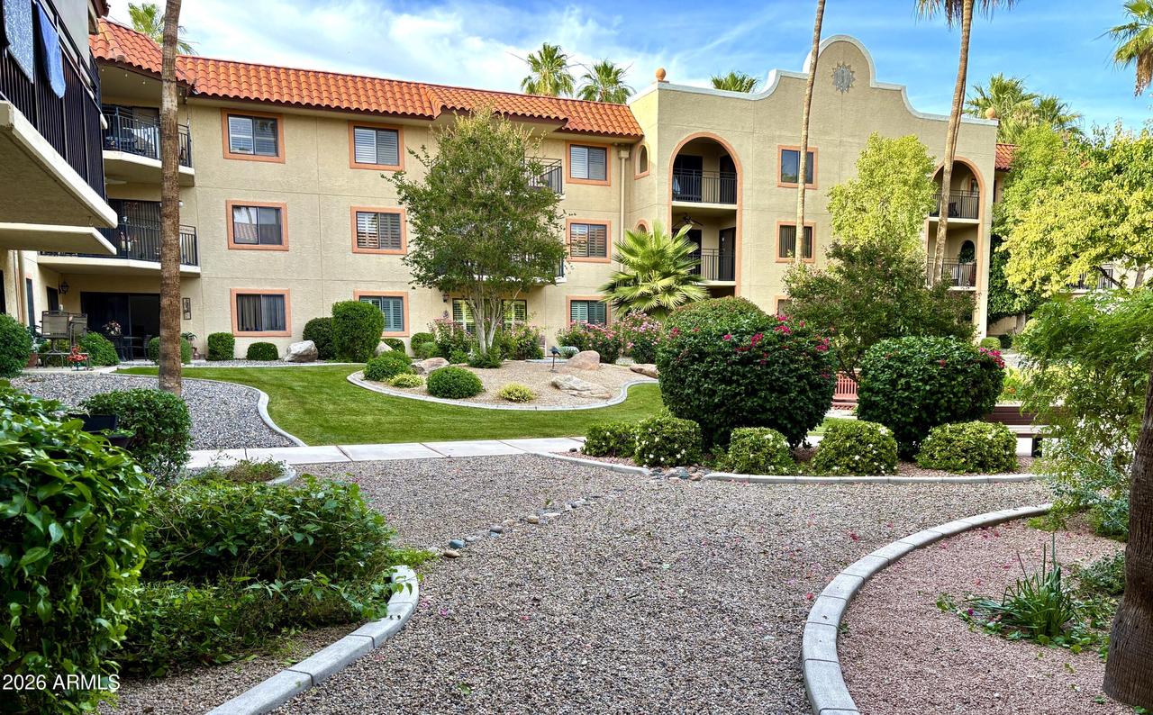 10330 W Thunderbird Blvd. #A132, Sun City, AZ 85351