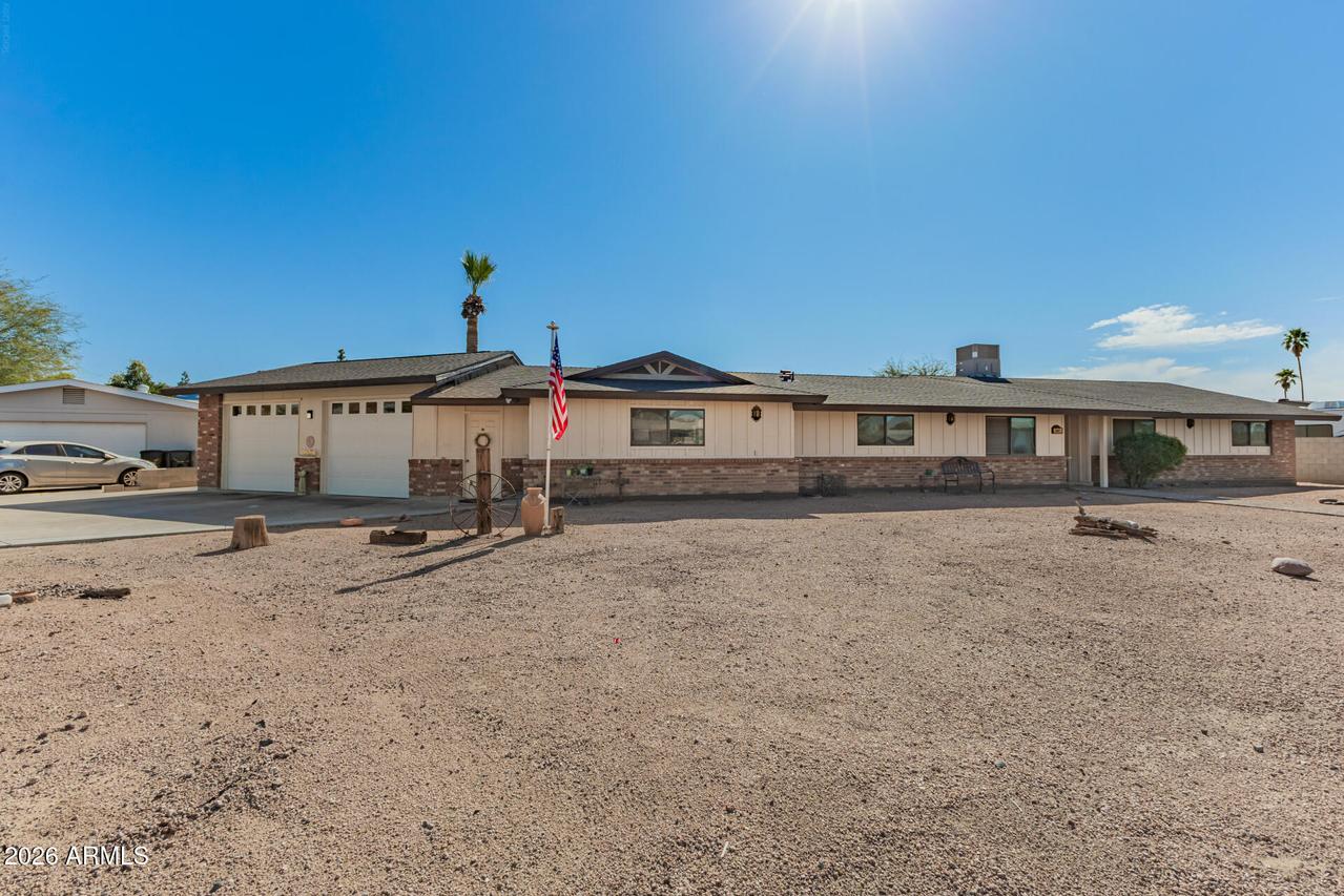 1047 E Fairfield St., Mesa, AZ 85203