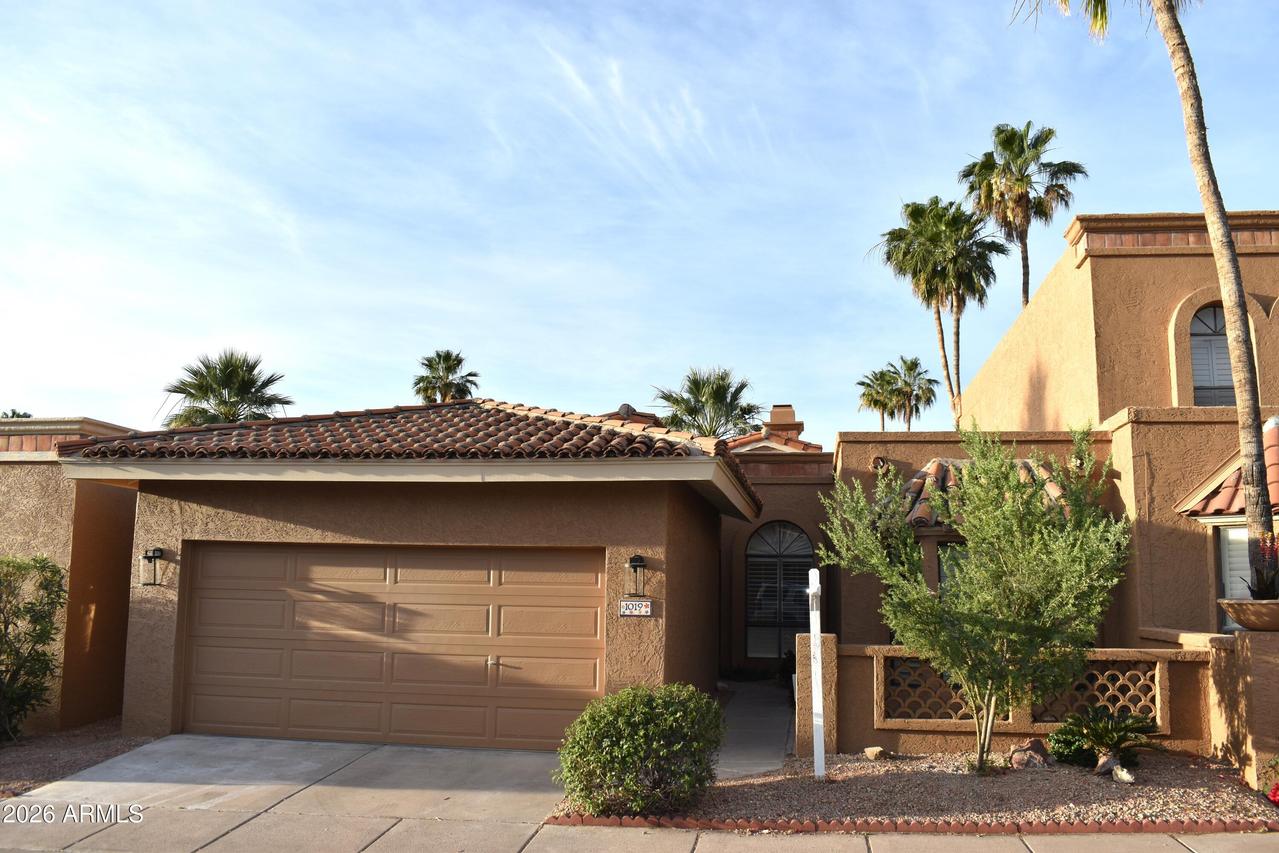 1019 E Desert Cove Ave., Phoenix, AZ 85020