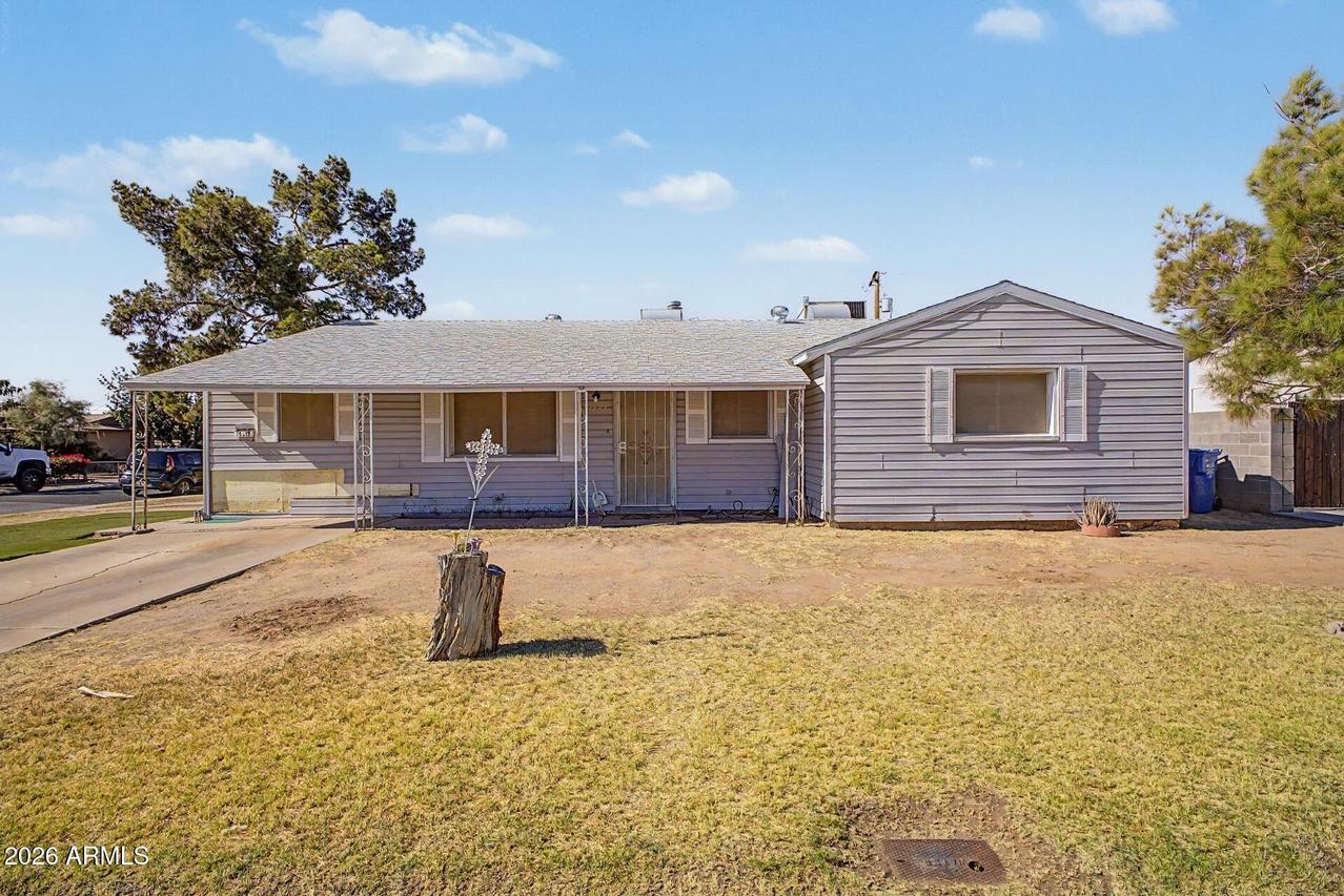 7812 W Clarendon Ave., Phoenix, AZ 85033