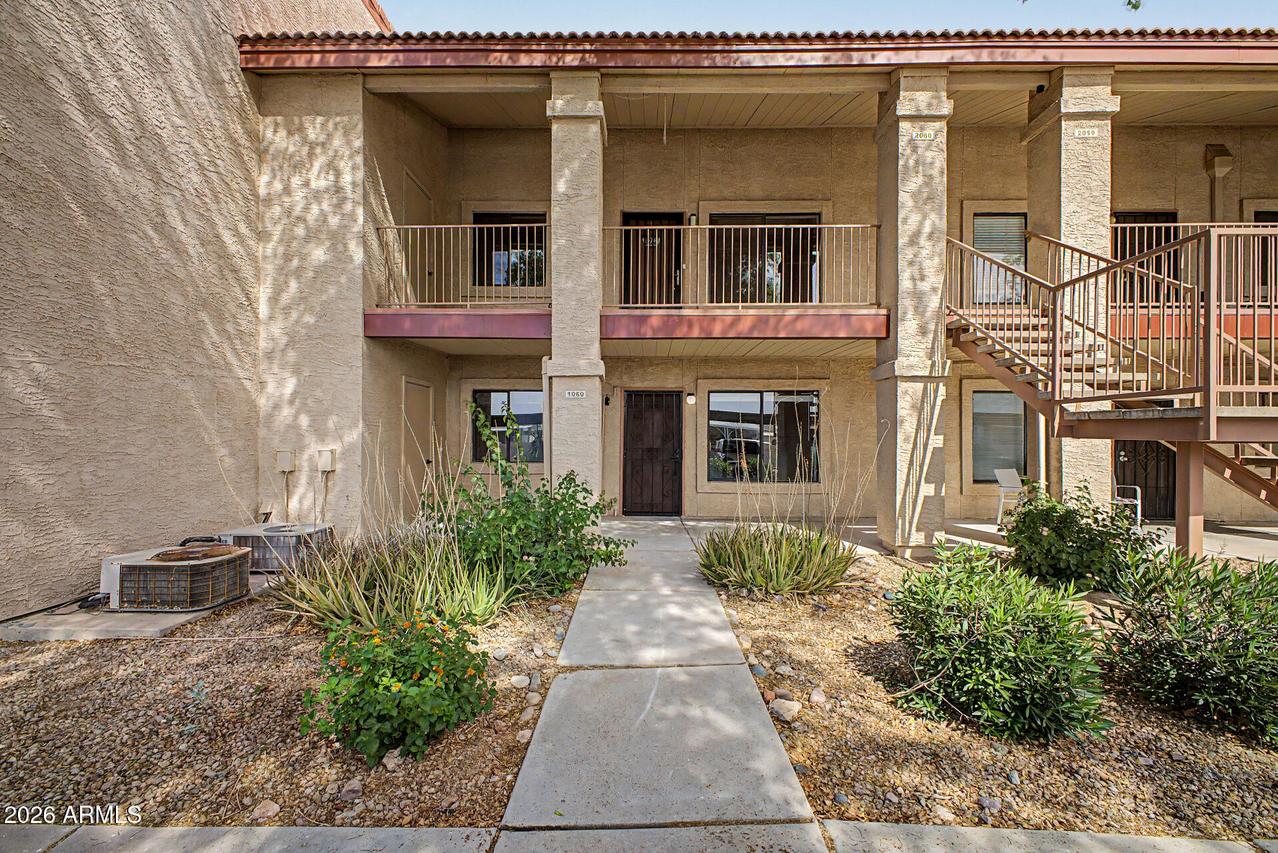 1440 N Idaho Rd. #1060, Apache Junction, AZ 85119