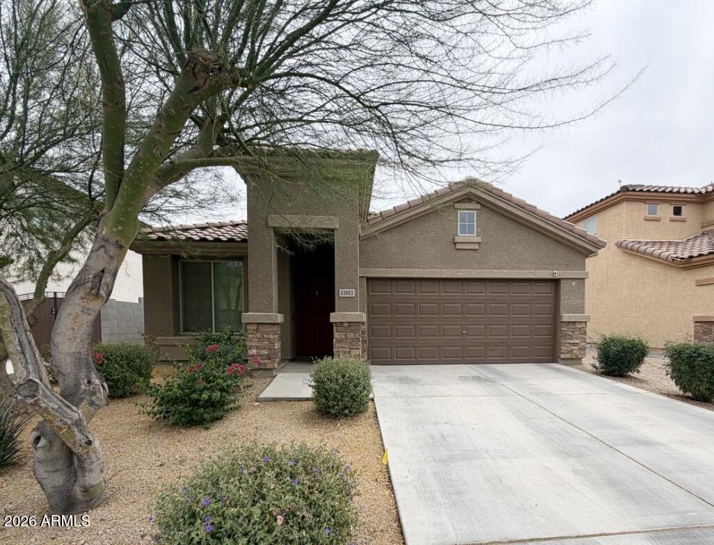 12021 W Davis Ln., Avondale, AZ 85323