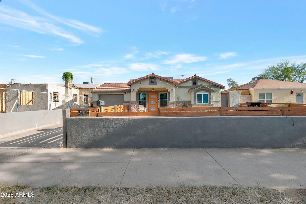 1505 E Willetta St., Phoenix, AZ 85006