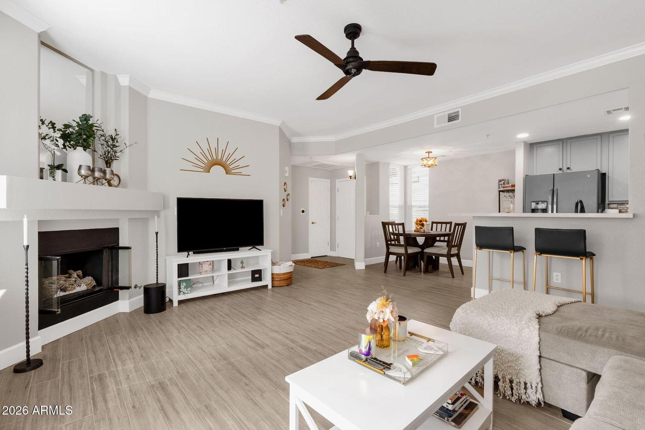 2992 N Miller Rd. #117, Scottsdale, AZ 85251