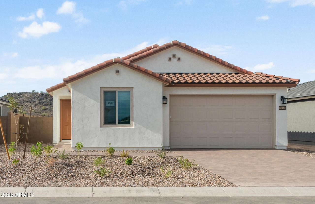 8050 W Meadowlark Way, Florence, AZ 85132