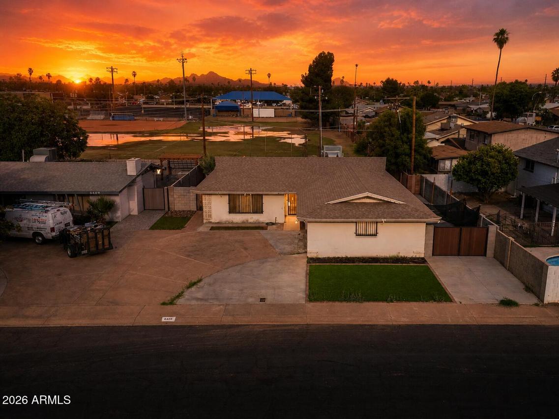 6405 N 44th Ave., Glendale, AZ 85301