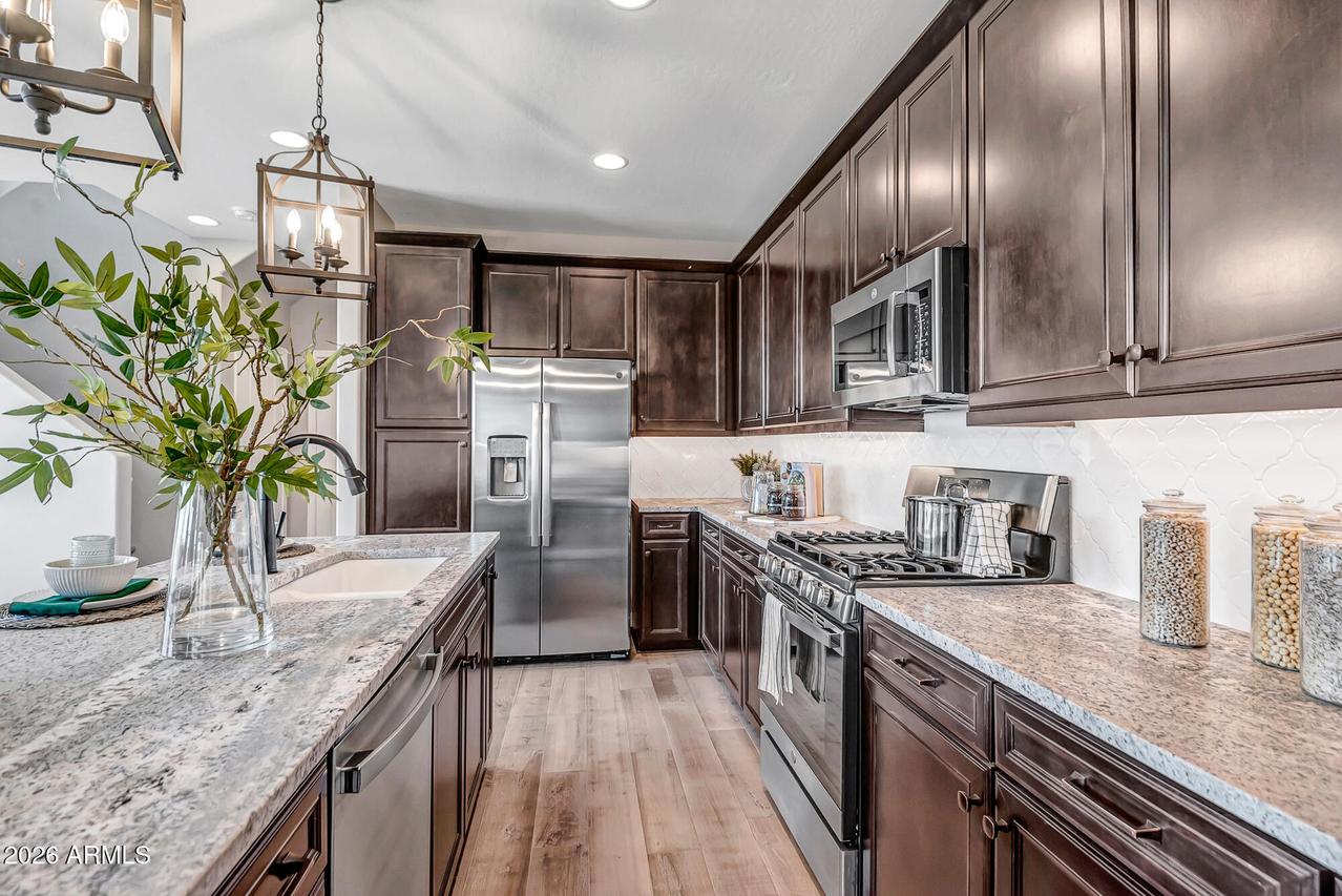 43254 N Hinoki St., San Tan Valley, AZ 85140