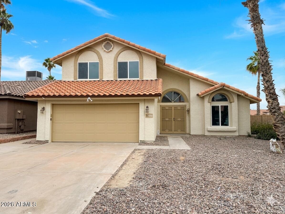 4221 E Amberwood Dr., Phoenix, AZ 85048