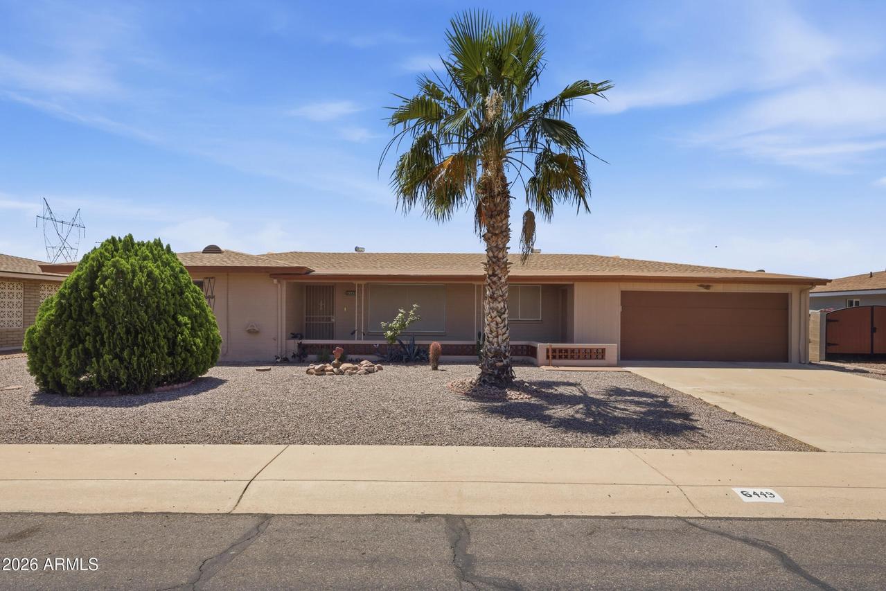 6449 E Des Moines St., Mesa, AZ 85205