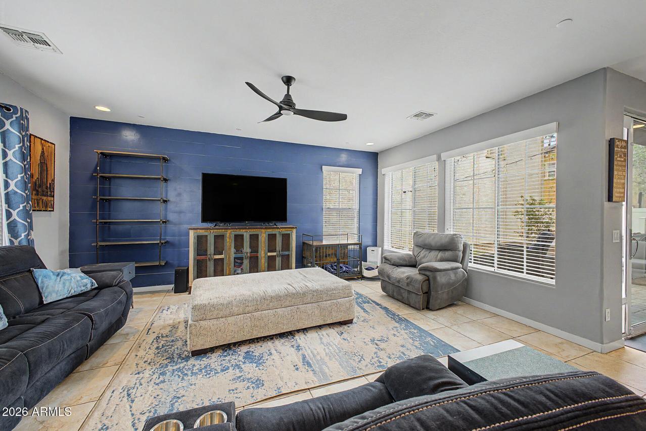 2623 S Tobin, Mesa, AZ 85209