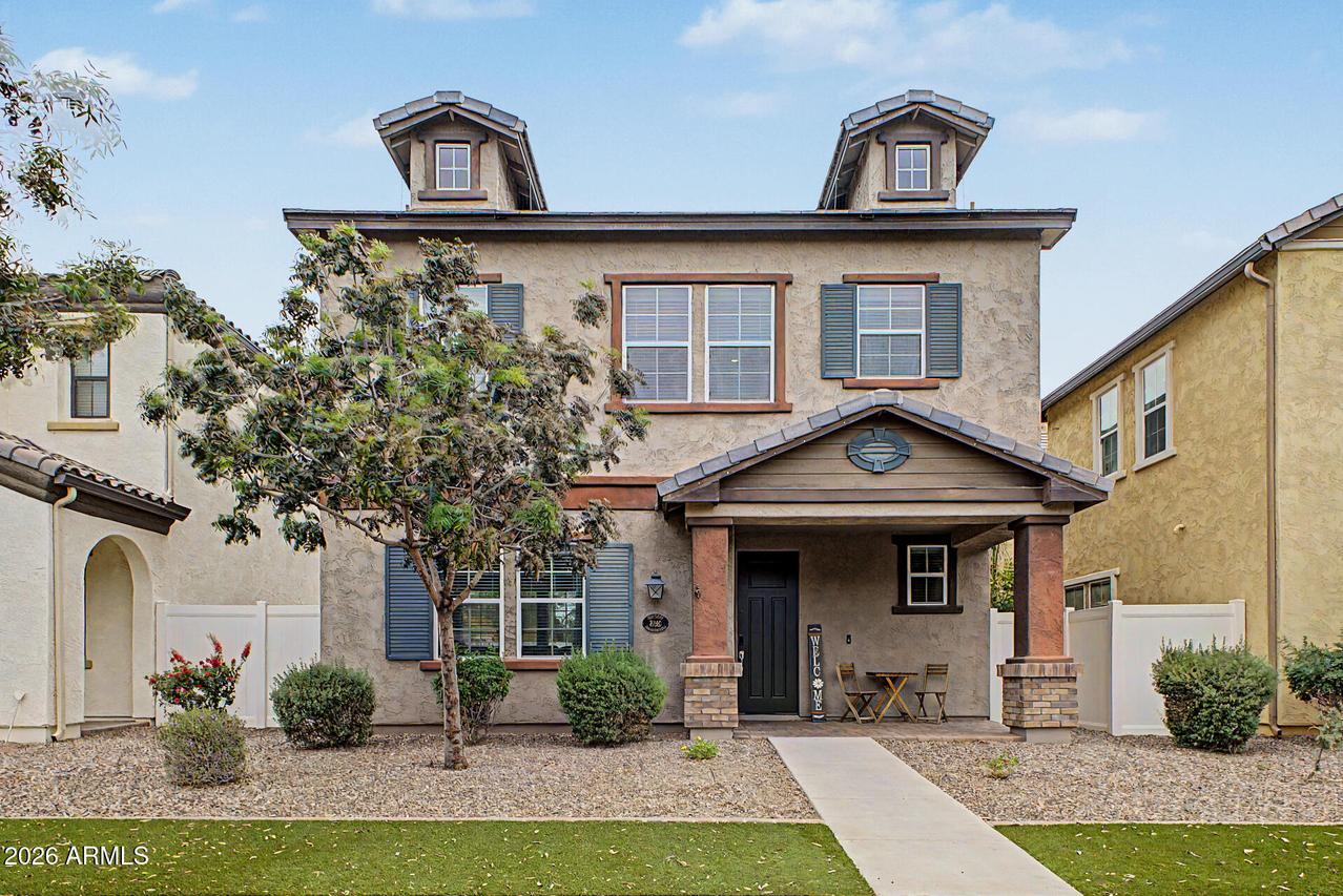 2623 S Tobin, Mesa, AZ 85209