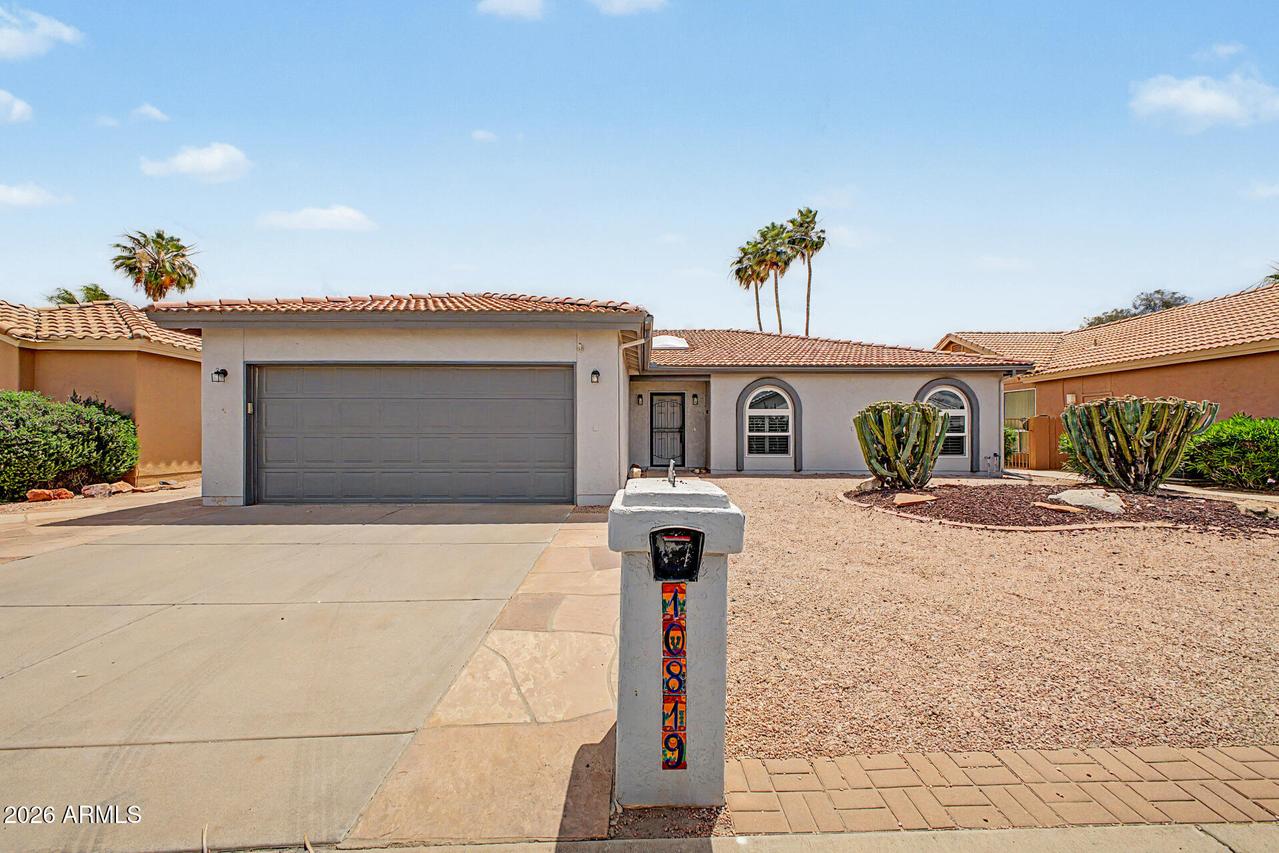10819 E Twilight Dr., Sun Lakes, AZ 85248