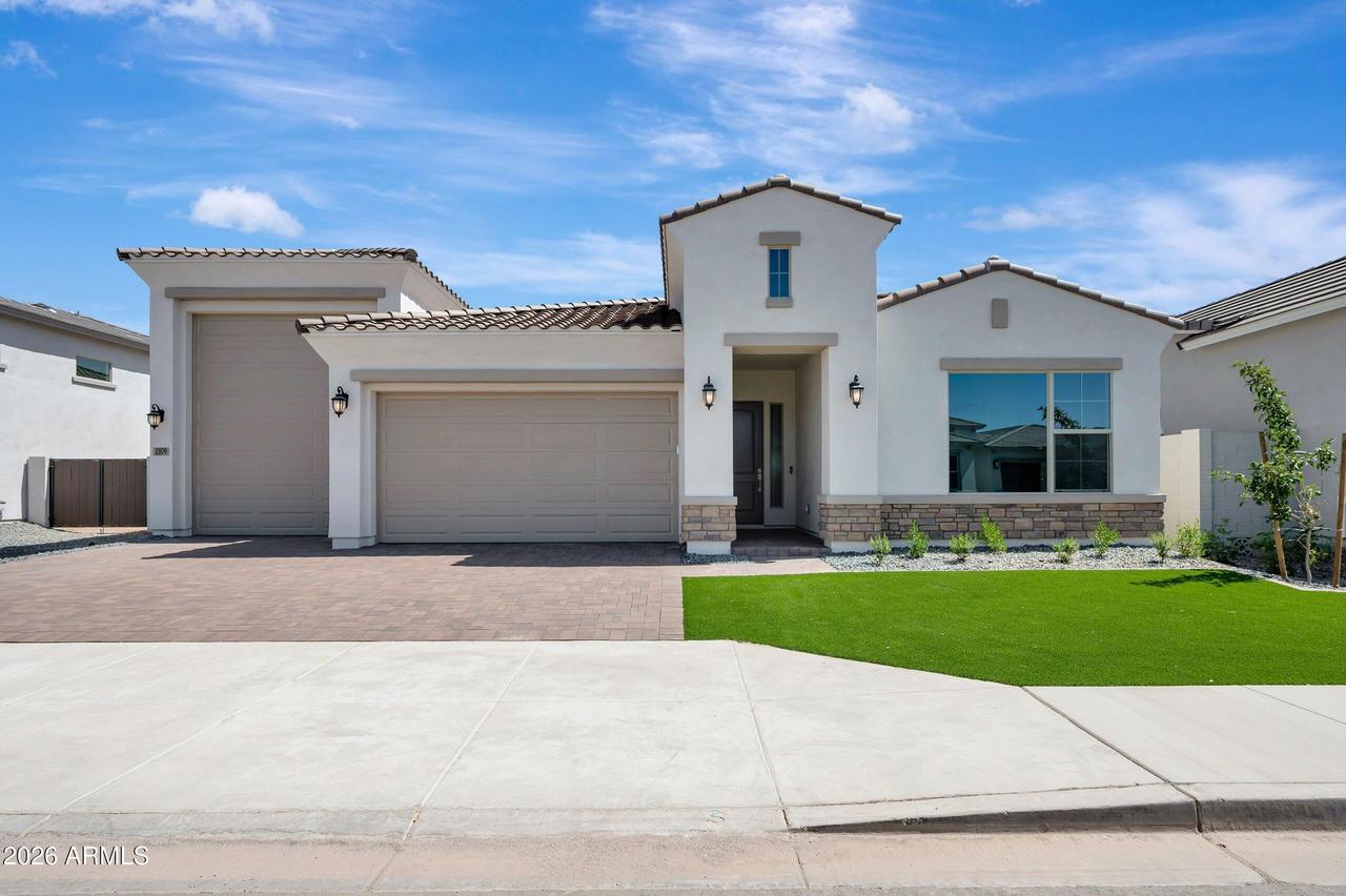 2909 E Picual Ave., San Tan Valley, AZ 85140