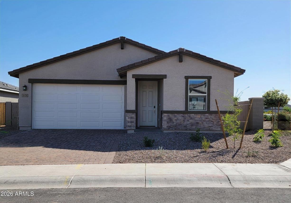 4438 W Hunter Tr., San Tan Valley, AZ 85144