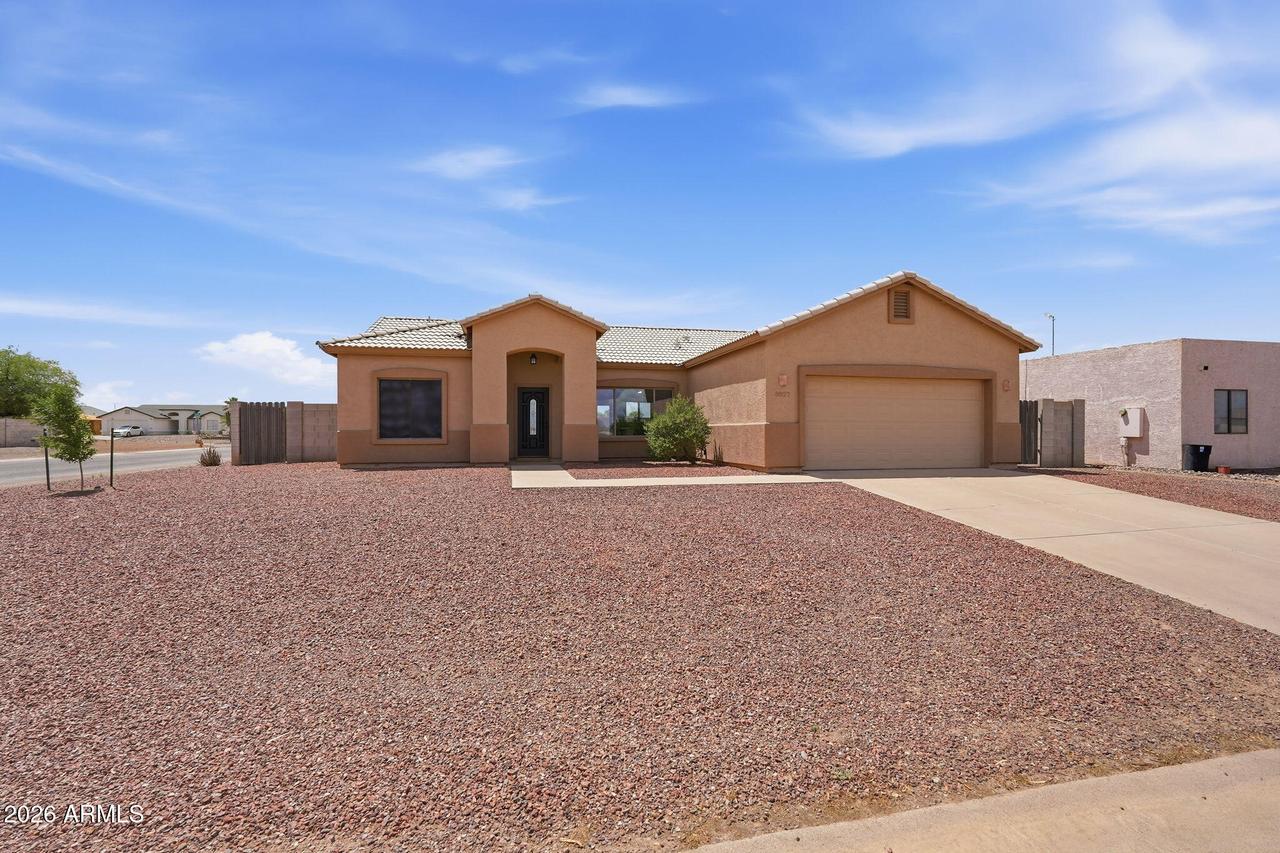 8827 W Magnum Dr., Arizona City, AZ 85123