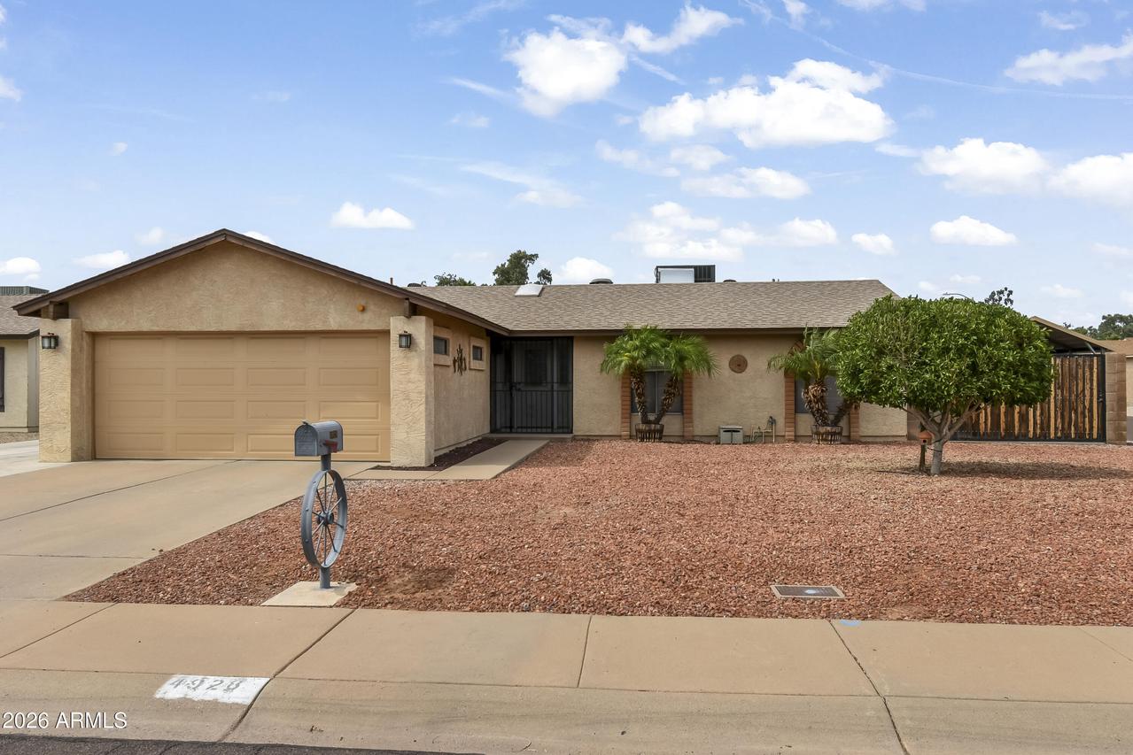 4928 W Villa Maria Dr., Glendale, AZ 85308