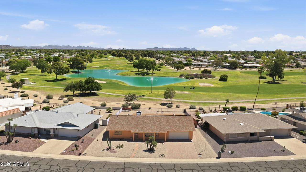18221 N Willowbrook Dr., Sun City, AZ 85373
