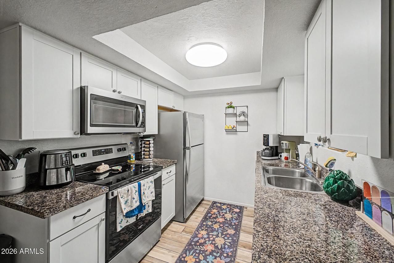 3131 W Cochise Dr. #223, Phoenix, AZ 85051