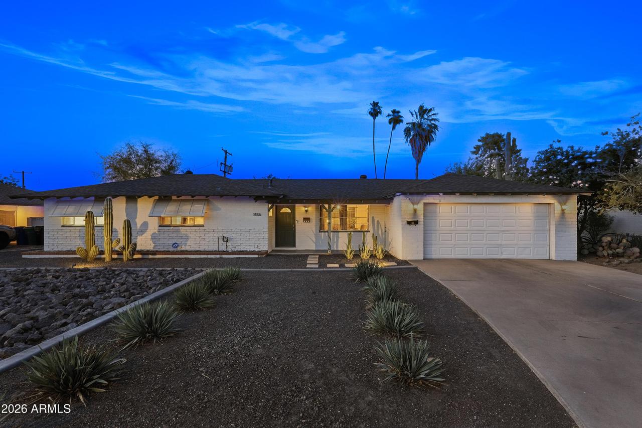 1466 E 2nd St., Mesa, AZ 85203