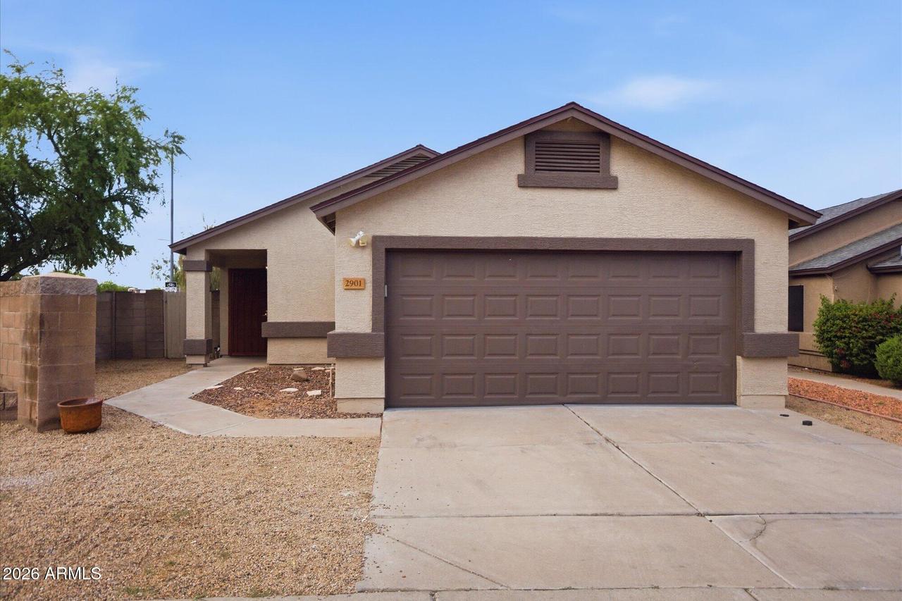 2901 W Irma Ln., Phoenix, AZ 85027