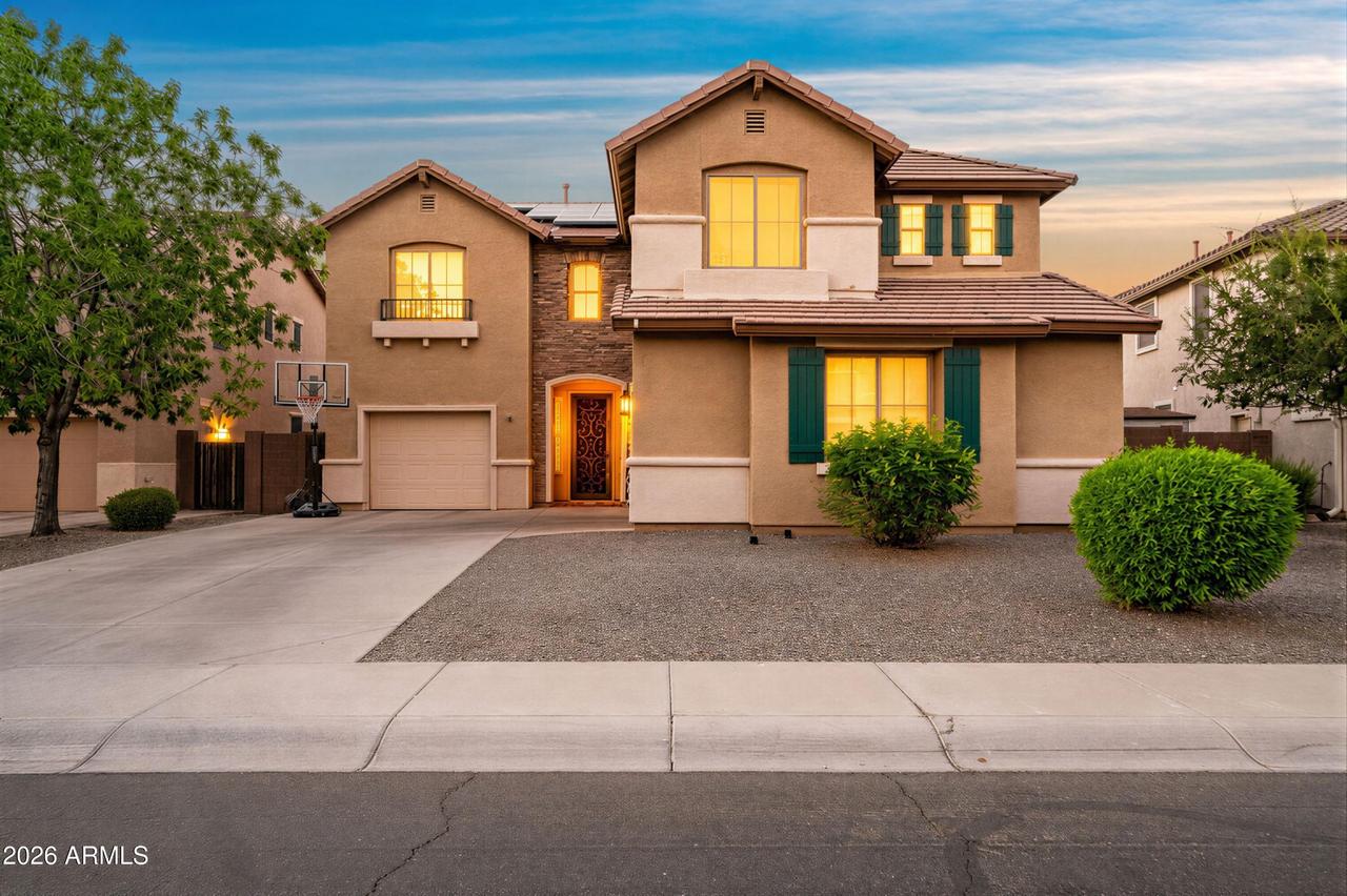 742 E Kingbird Dr., Gilbert, AZ 85297